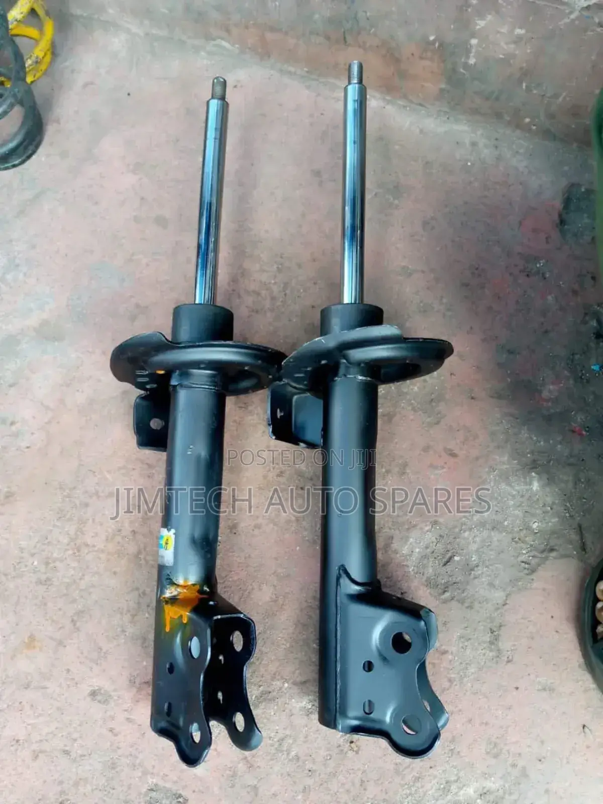 Mercedes Benz B 170 Front Shocks