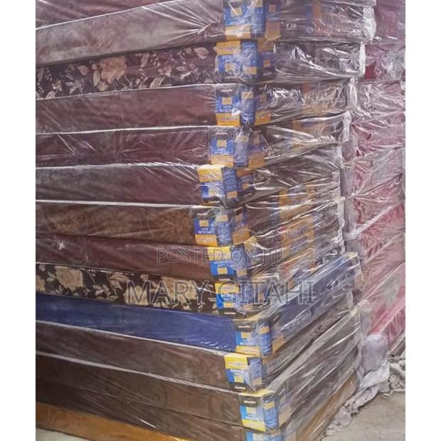Medium Density Plain Mattress-4*6