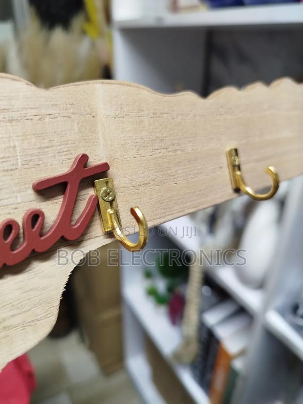 Wooden Key Holder - thumbnail 5