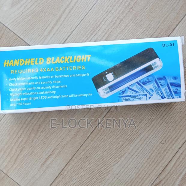 Garage UV Flashlight. - main view