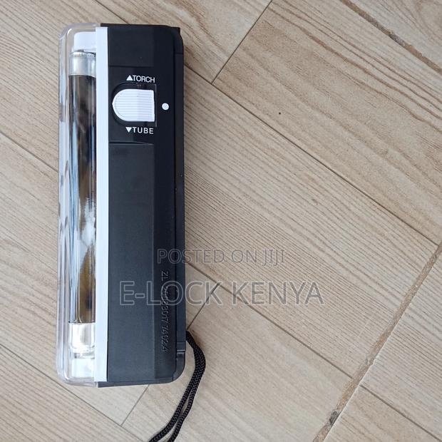 Items Quality Inspection UV Flashlight - main view