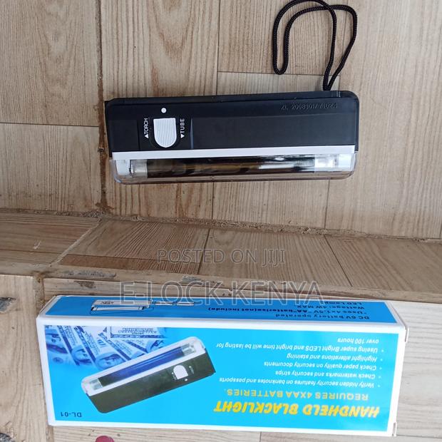 Forensic Scientist UV Flashlight - main view