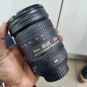 Nikon Af-S Dx Nikkor 18-200mm F/3.5-5.6g Ed Vr Ii Lens