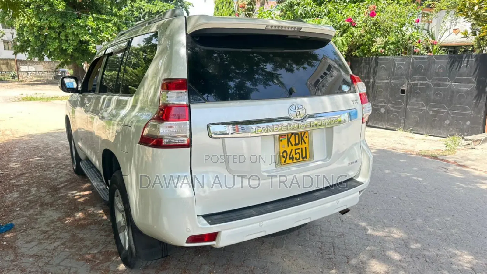 Toyota Land Cruiser Prado 2016 White