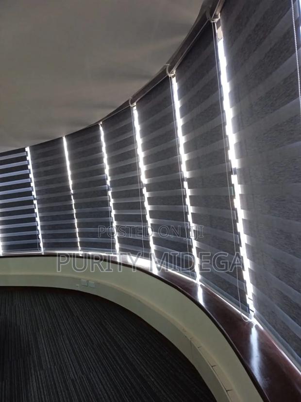 Grey Fabrics Horizontal /Zebra Blinders - thumbnail 2