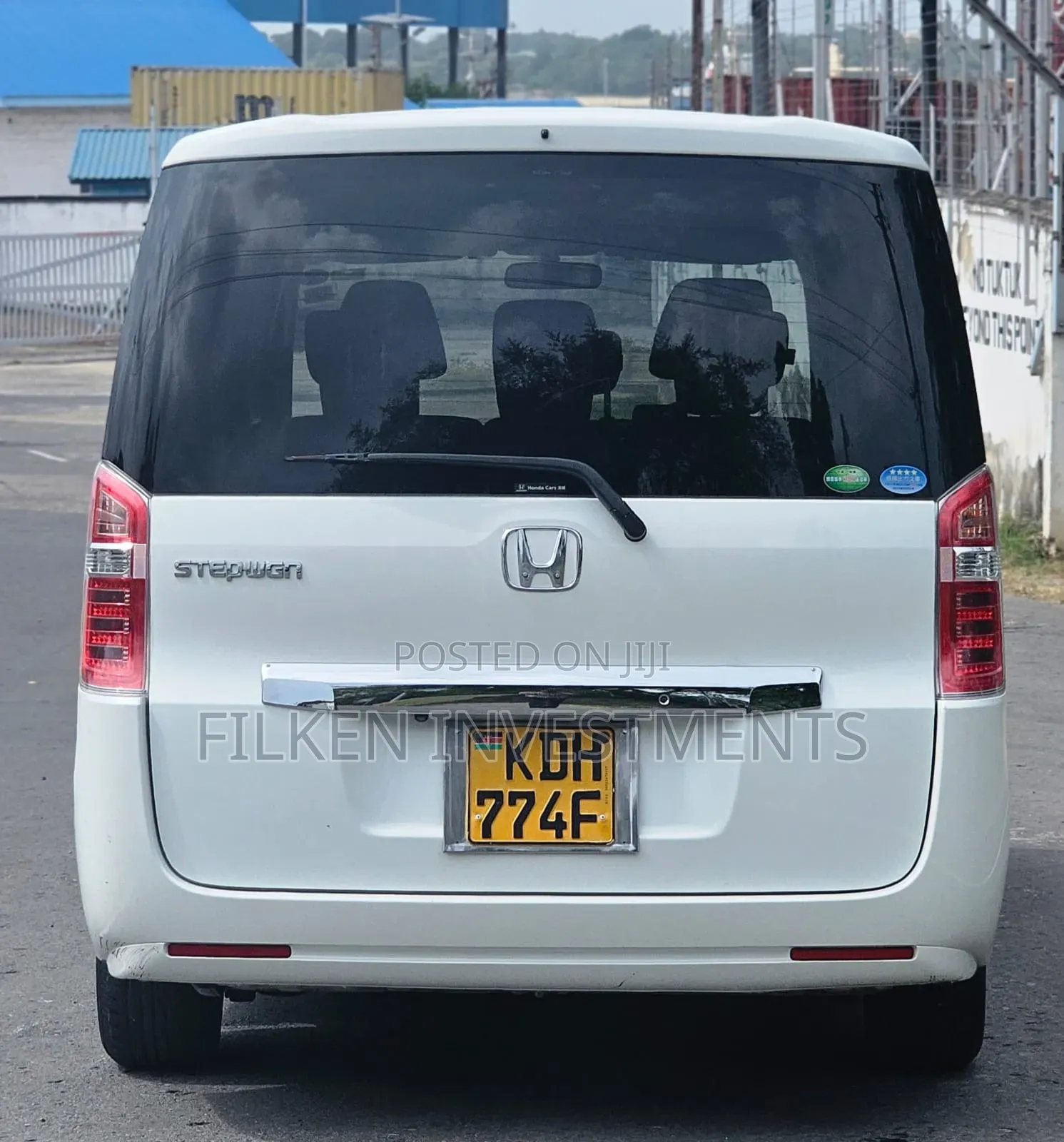 Honda Stepwgn 2016 White