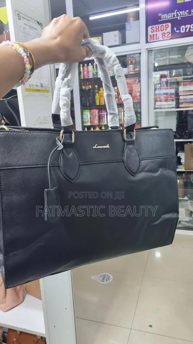 Well Partitions Laptop Handbag - main view