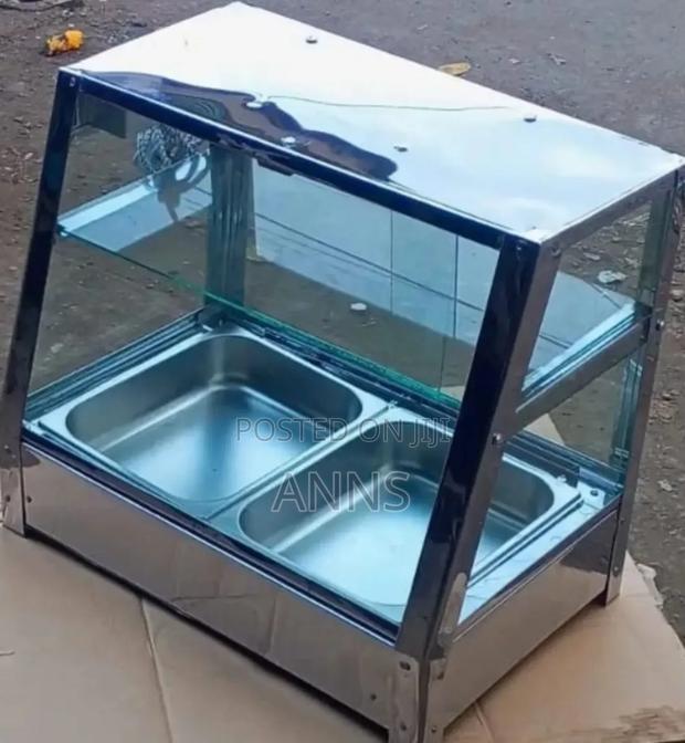 Chips Display With Tray