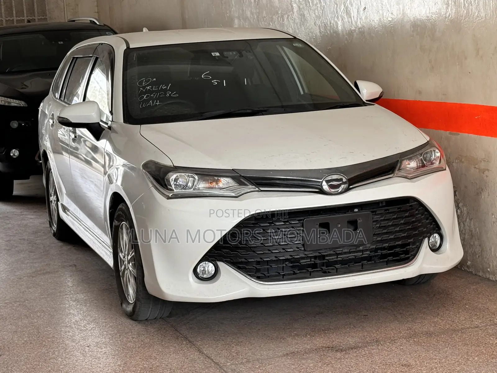 Toyota Corolla Fielder 2018 White