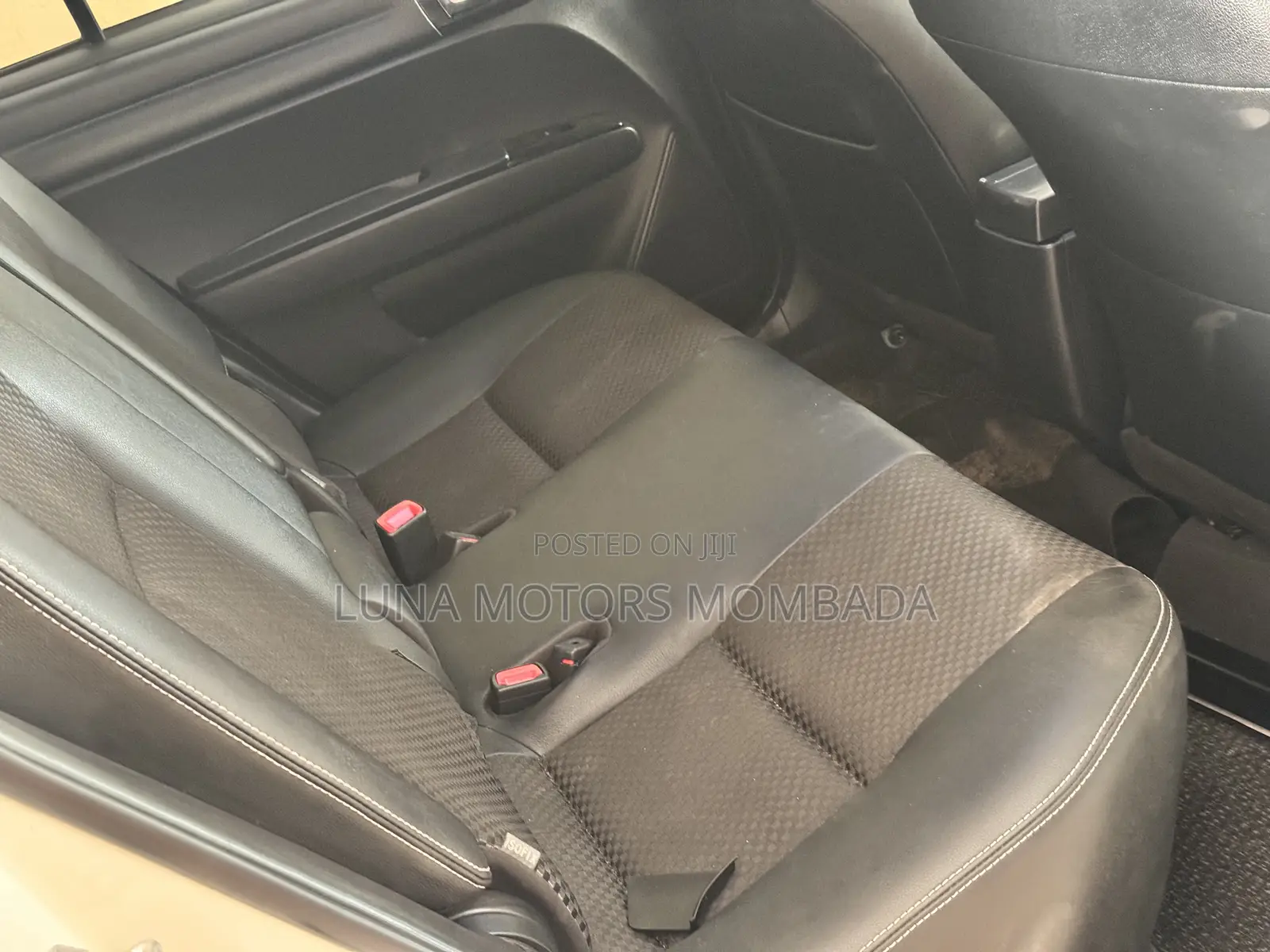 Toyota Corolla Fielder 2018 White