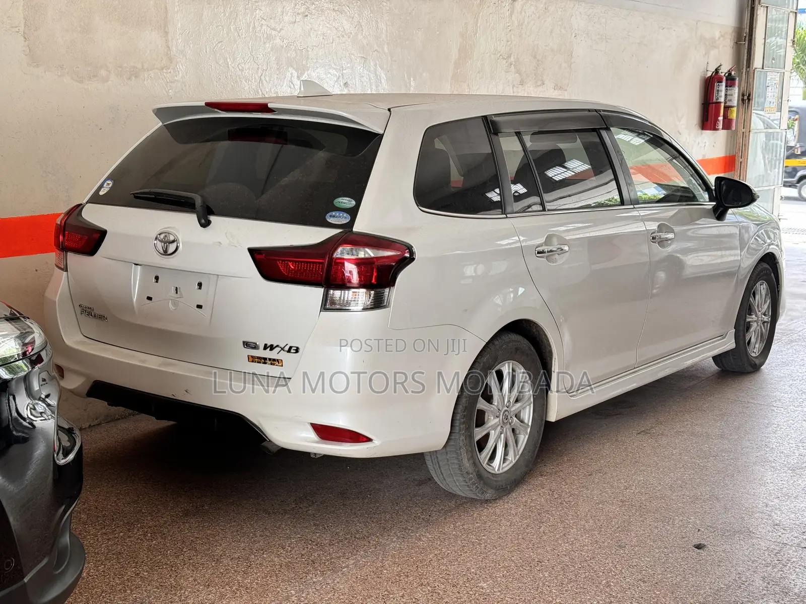 Toyota Corolla Fielder 2018 White