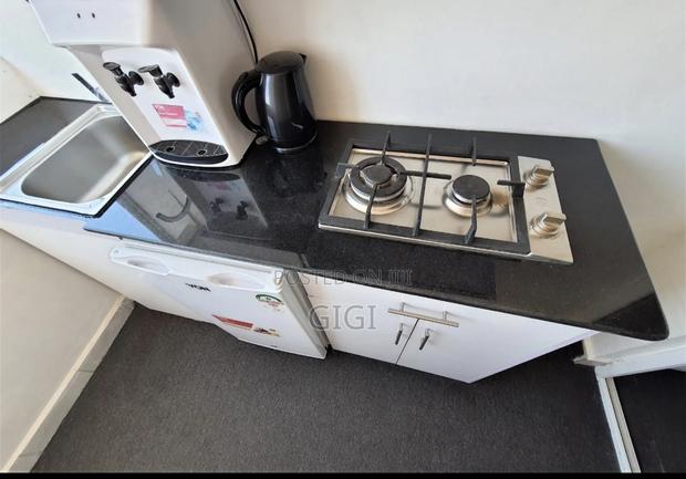 Cozy Airbnb Studio Kileleshwa - thumbnail 13