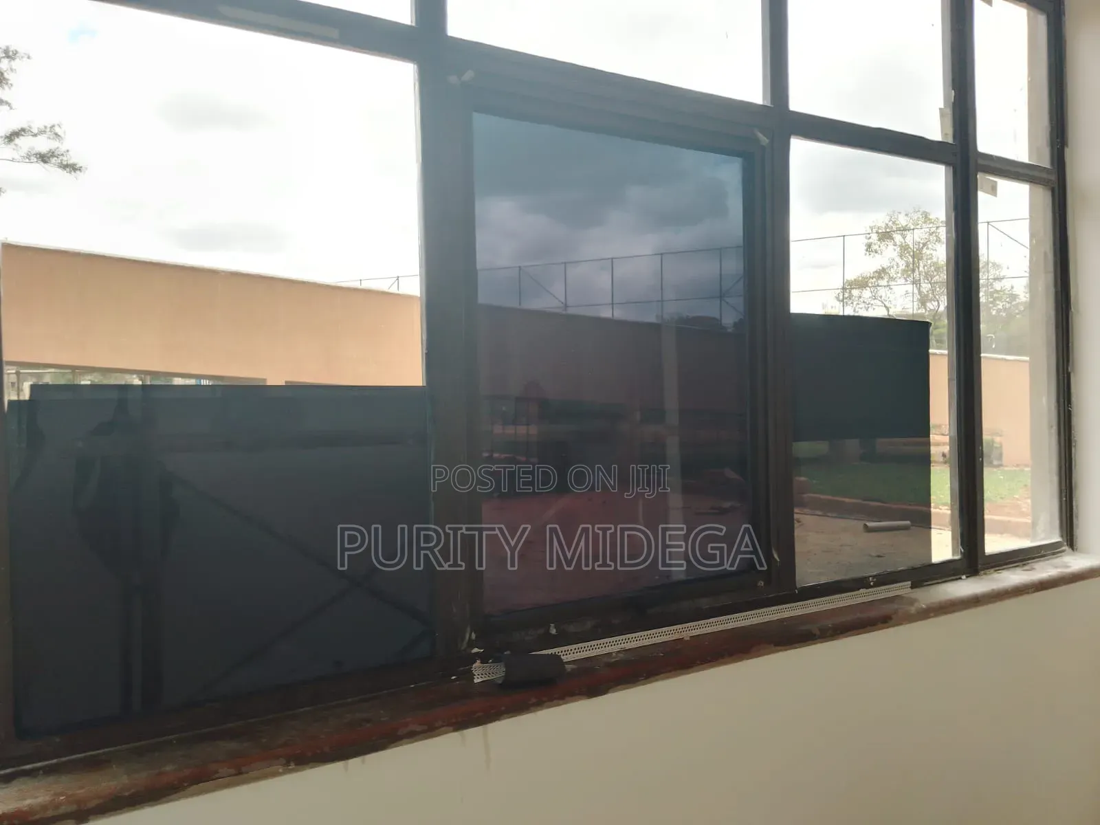 Privacy Reflective Window Tints