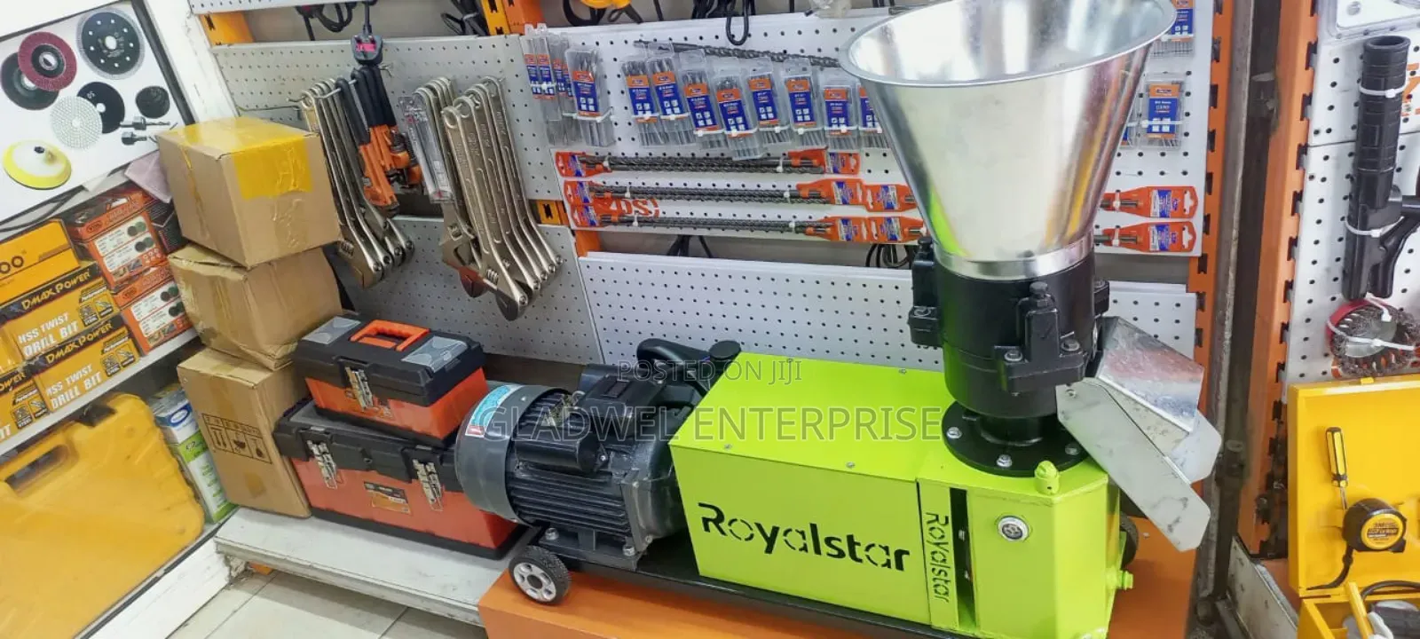 Royal Star Pellet Machine Compleat With 7hp Motor