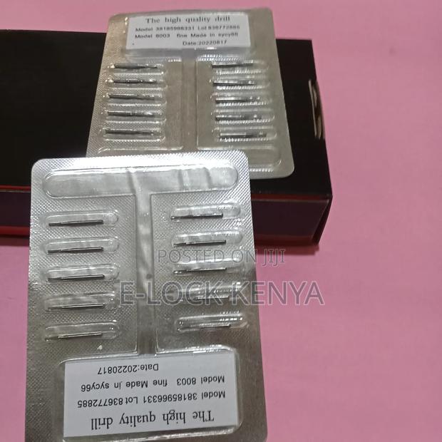 Sharp Drill Bits for Windscreen Repairs - main view