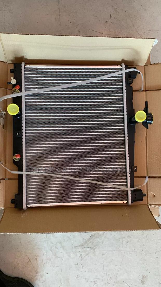 Toyota Vitz Radiator Standard Radiator