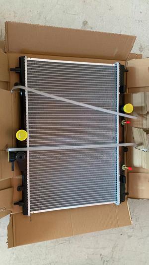 Nissan Tiida Radiator