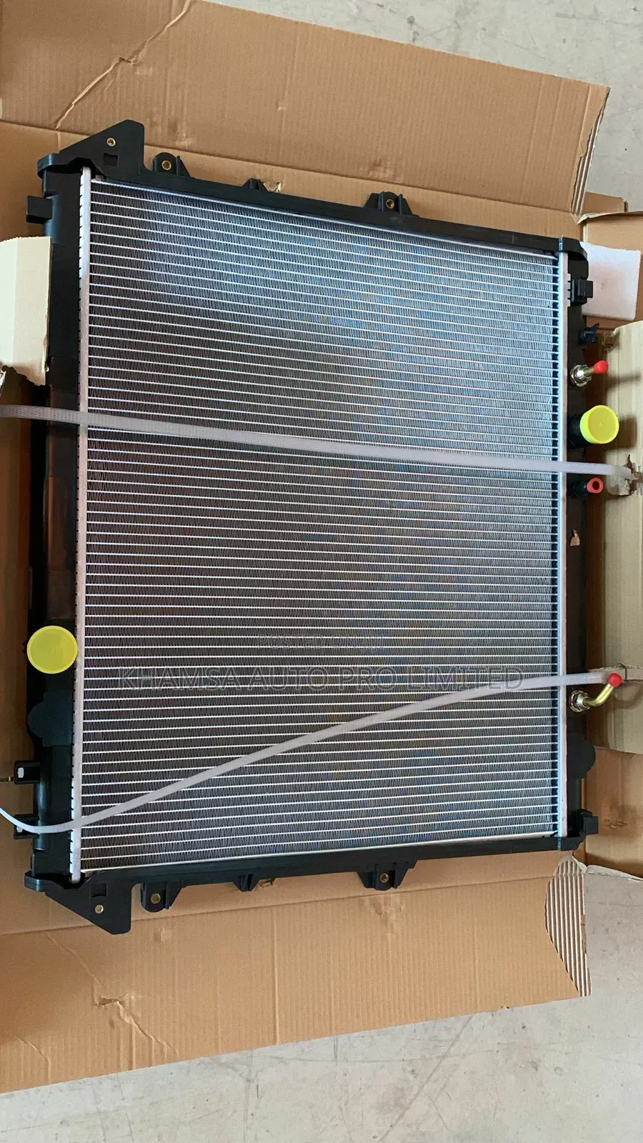 Toyota Hilux Vigo D4d at Radiator