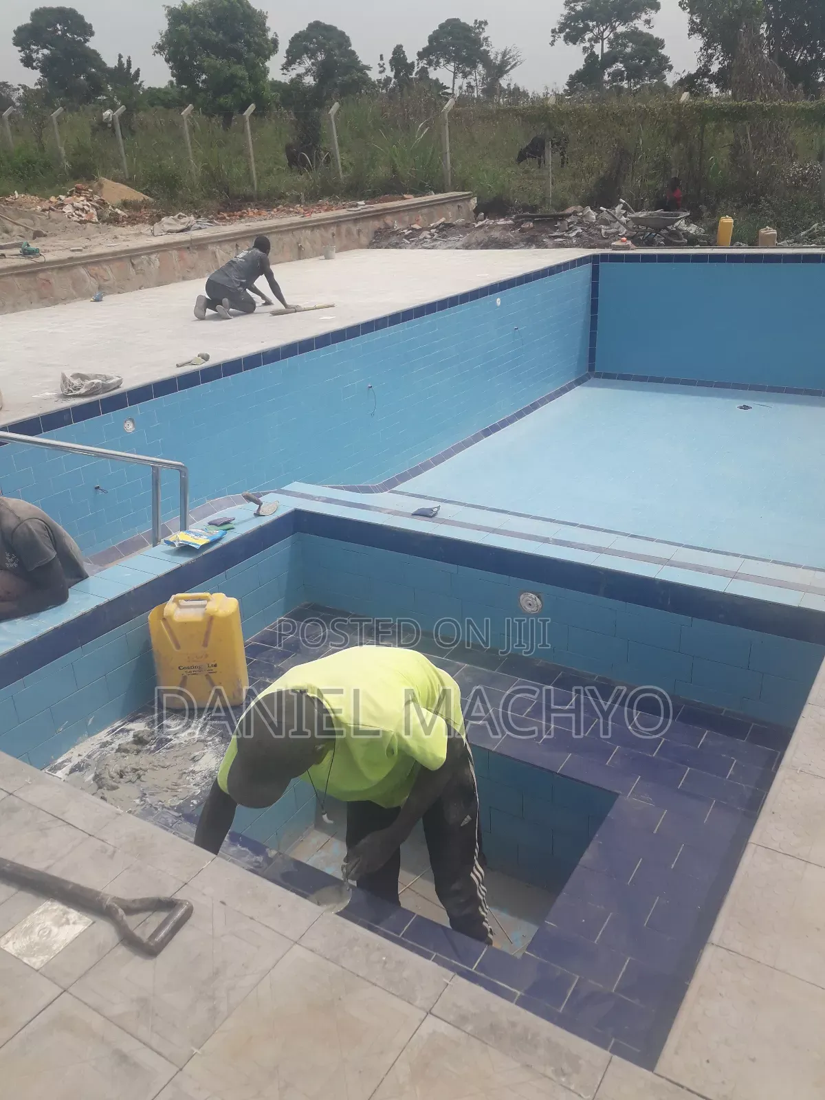 Swimming Pool Construction Services