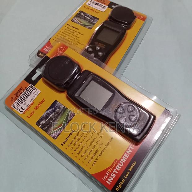 Theatre Lux Meter - main view