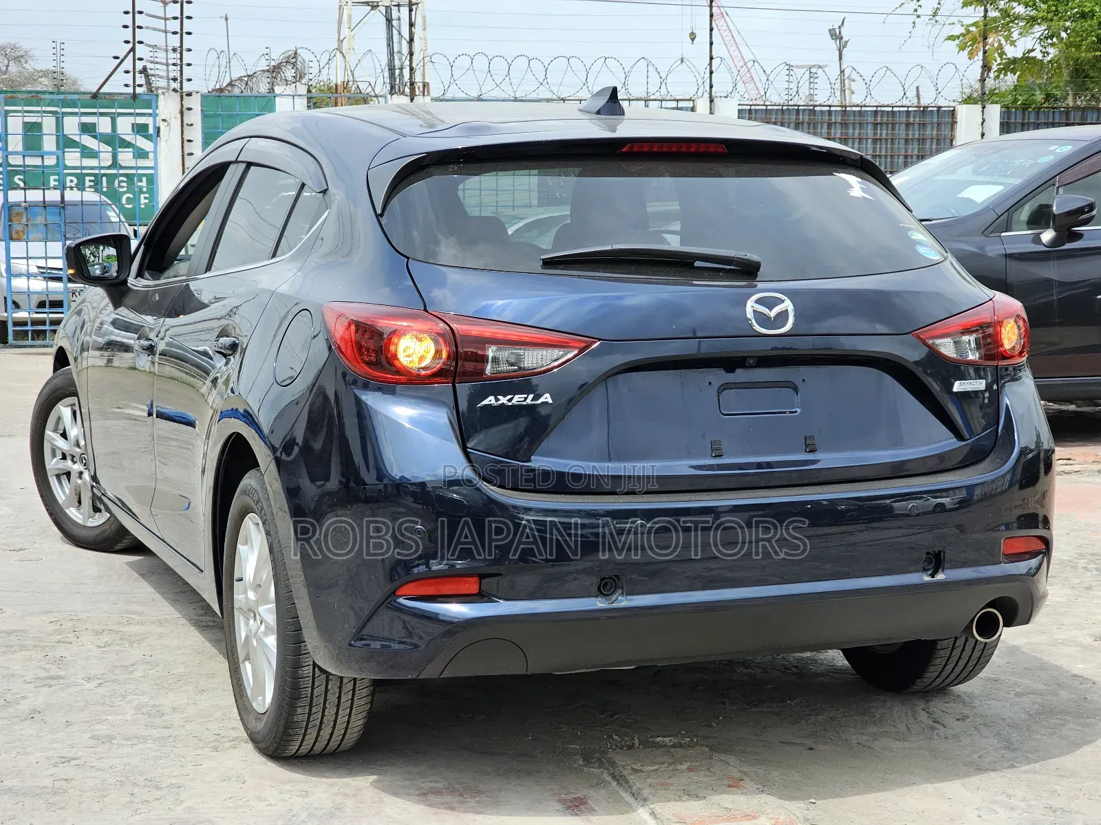 Mazda Axela 2018 Blue