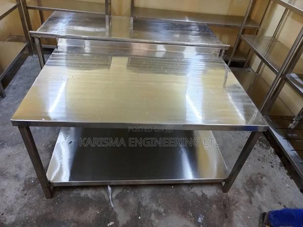 Heavy Duty Working Table - main view