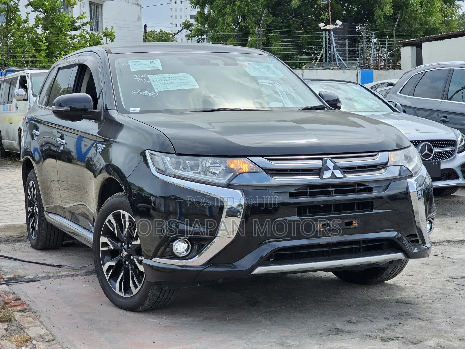 Mitsubishi Outlander 2.4 PHEV AWD 2018 Black
