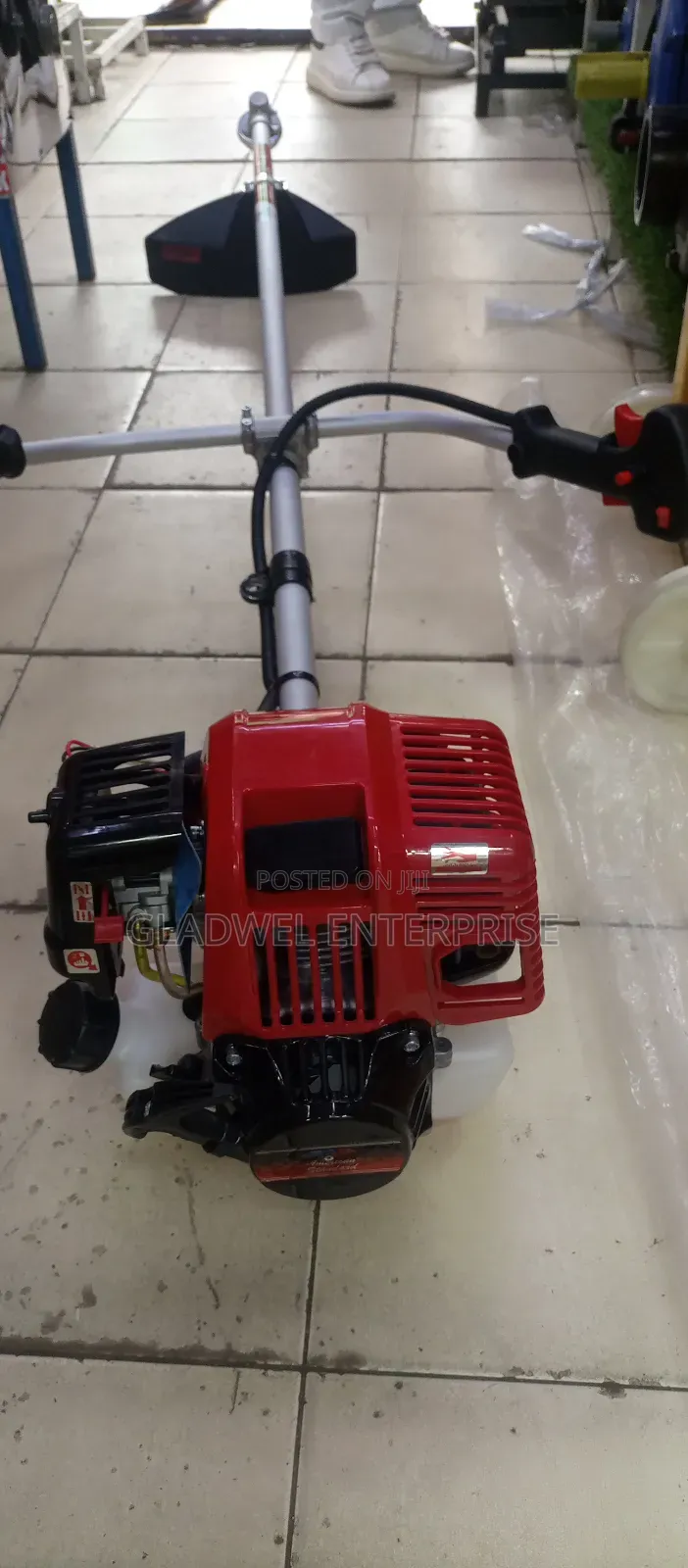 4 Stroke American Standard Brush Cutter With 8 Blades