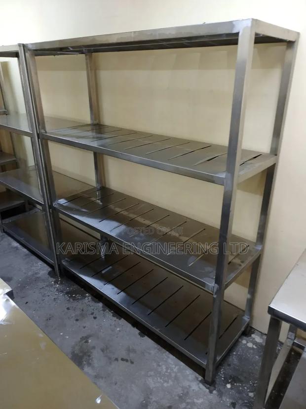 Perforated Cooling Racks - thumbnail 2