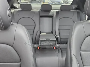 Mercedes-Benz C180 2019 Silver
