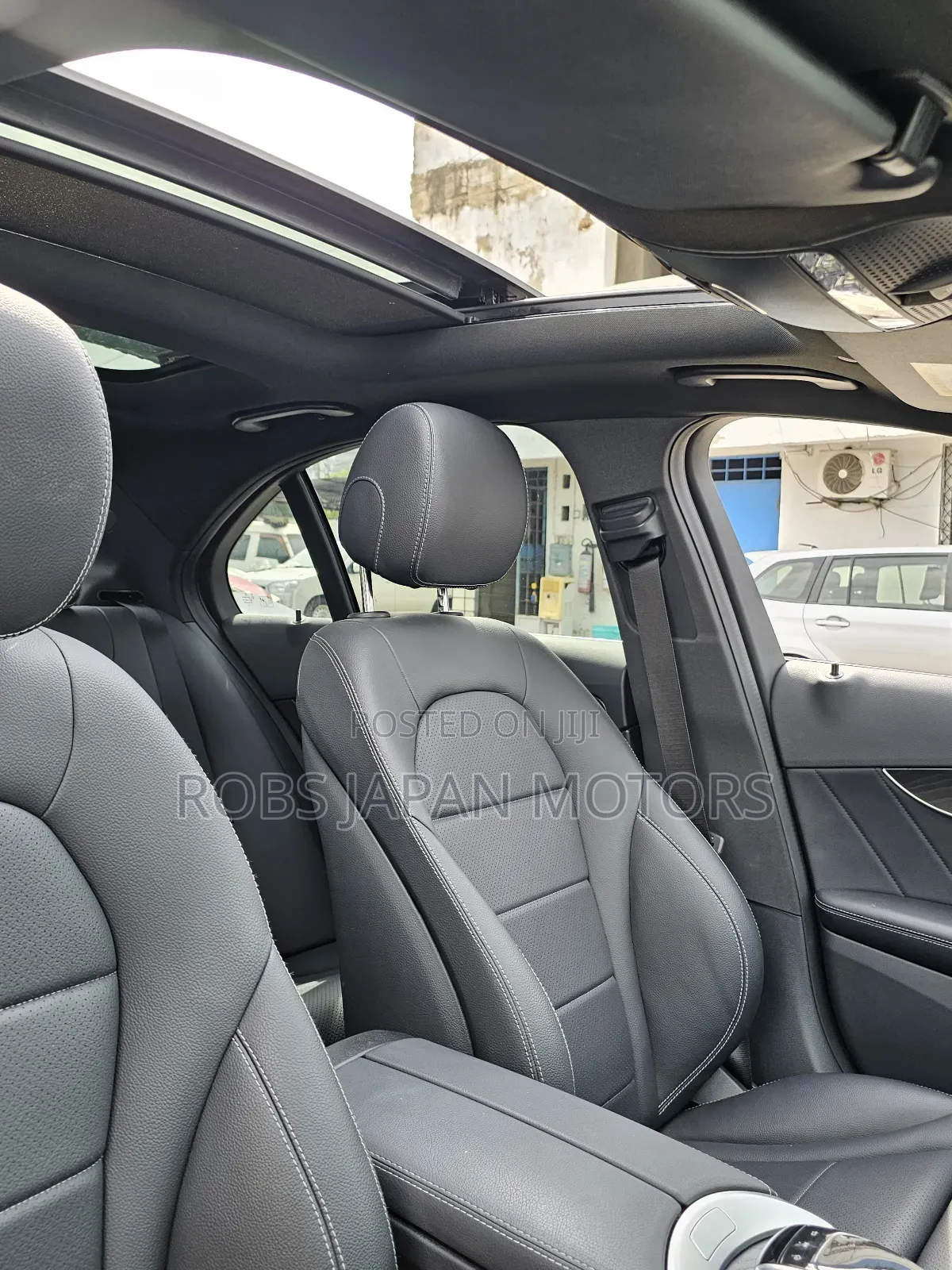 Mercedes-Benz C180 2019 Silver