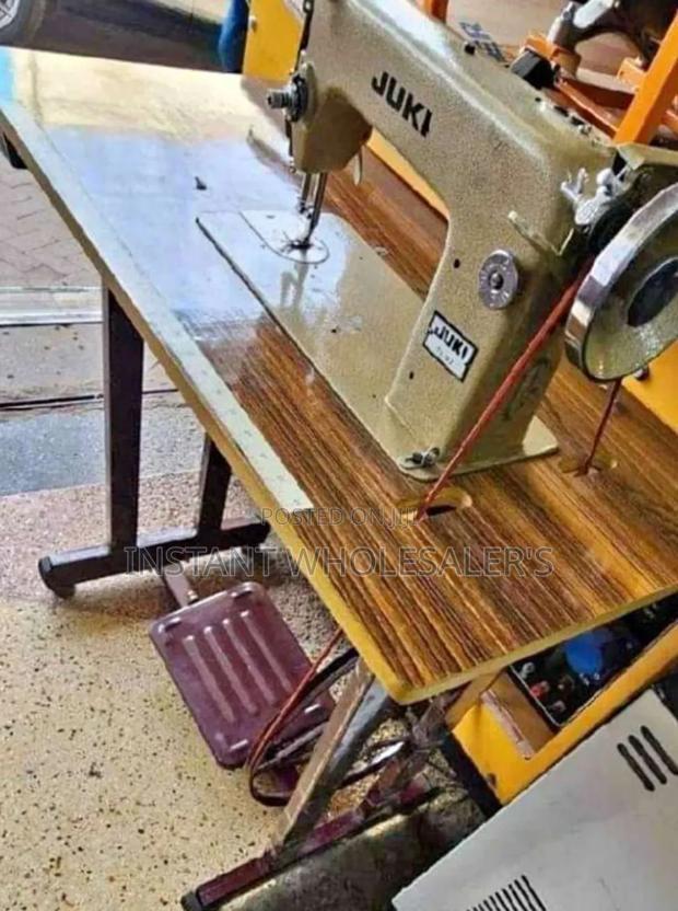 Complete Sewing Machine Juki