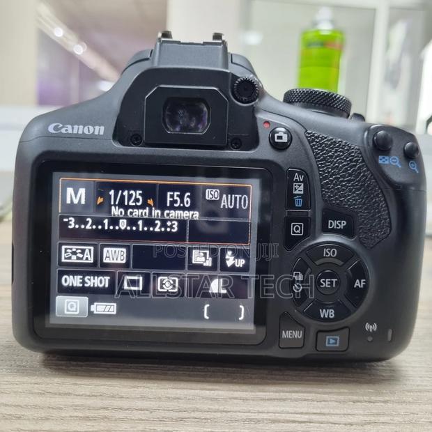 Canon Eos 2000d With Kit Lens - thumbnail 3