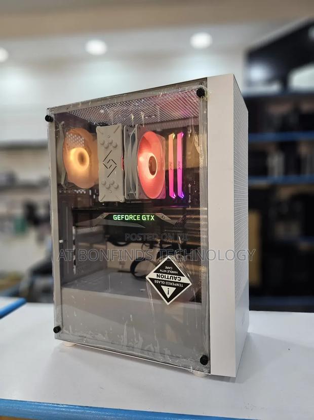 Desktop Computer 16GB Intel Core I5 SSD 512GB - main view