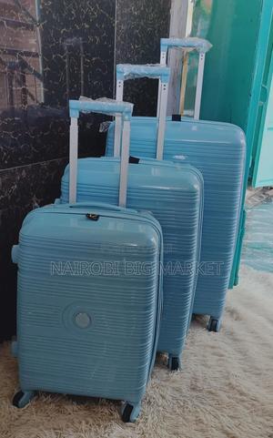3 in 1 Quality Suitcase - thumbnail 2