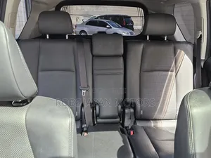 Toyota Land Cruiser Prado 2.8 2018 Pearl