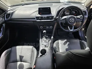 Mazda Axela 2018 Gray