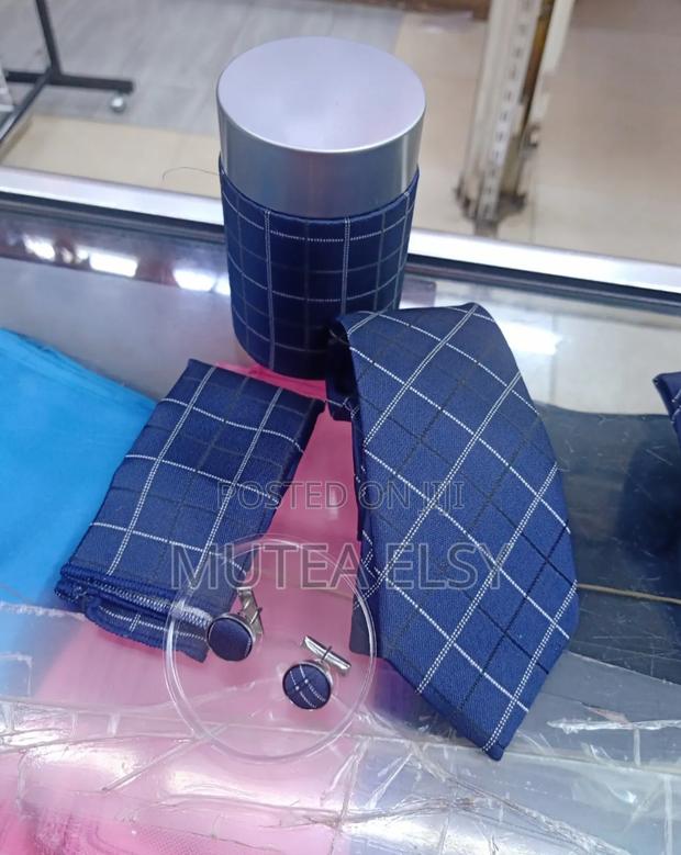 Checked Executive Tie Sets - thumbnail 3