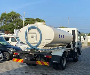 Mitsubishi Fuso Tank Truck