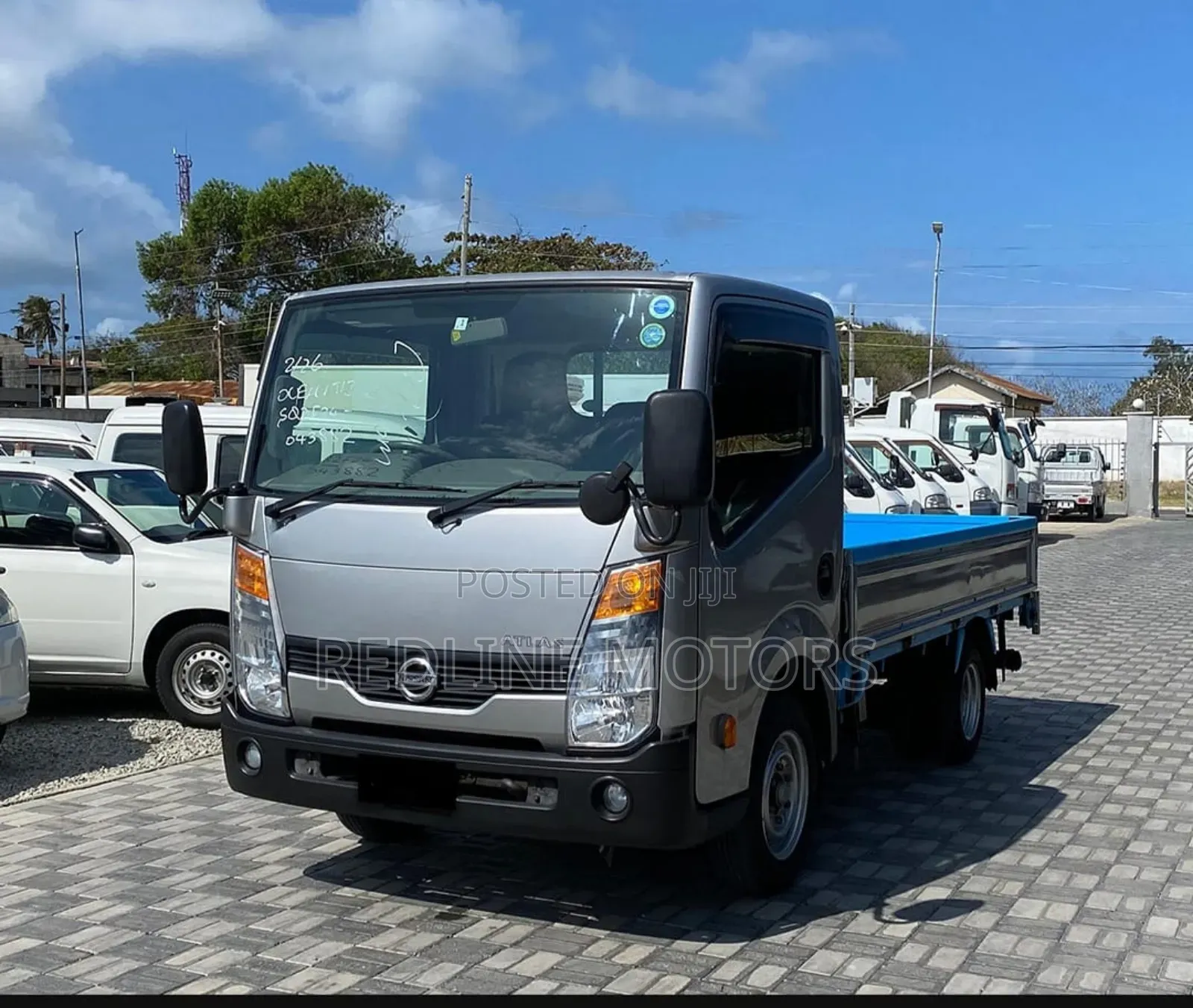 Nissan Atlas
