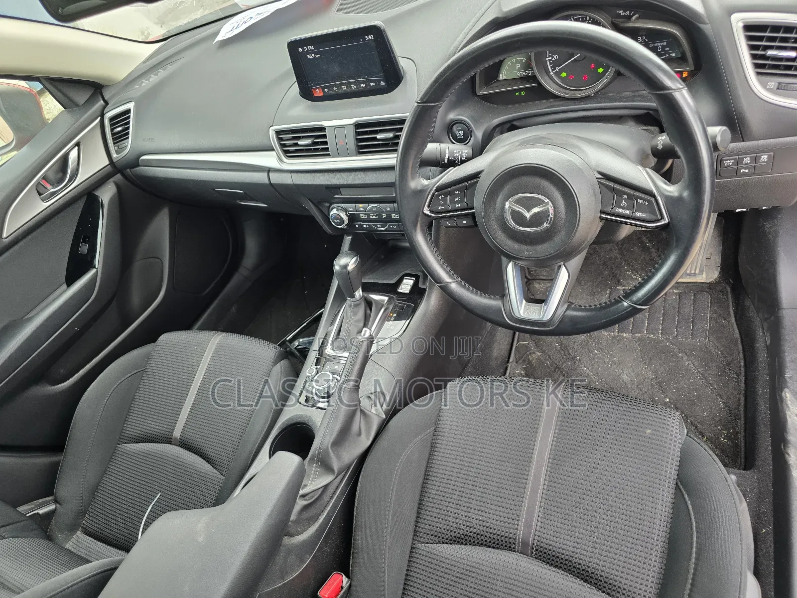 Mazda Axela 2018 Red