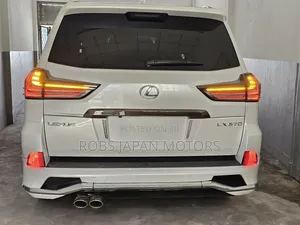 Lexus LX 570 AWD 2018 Pearl