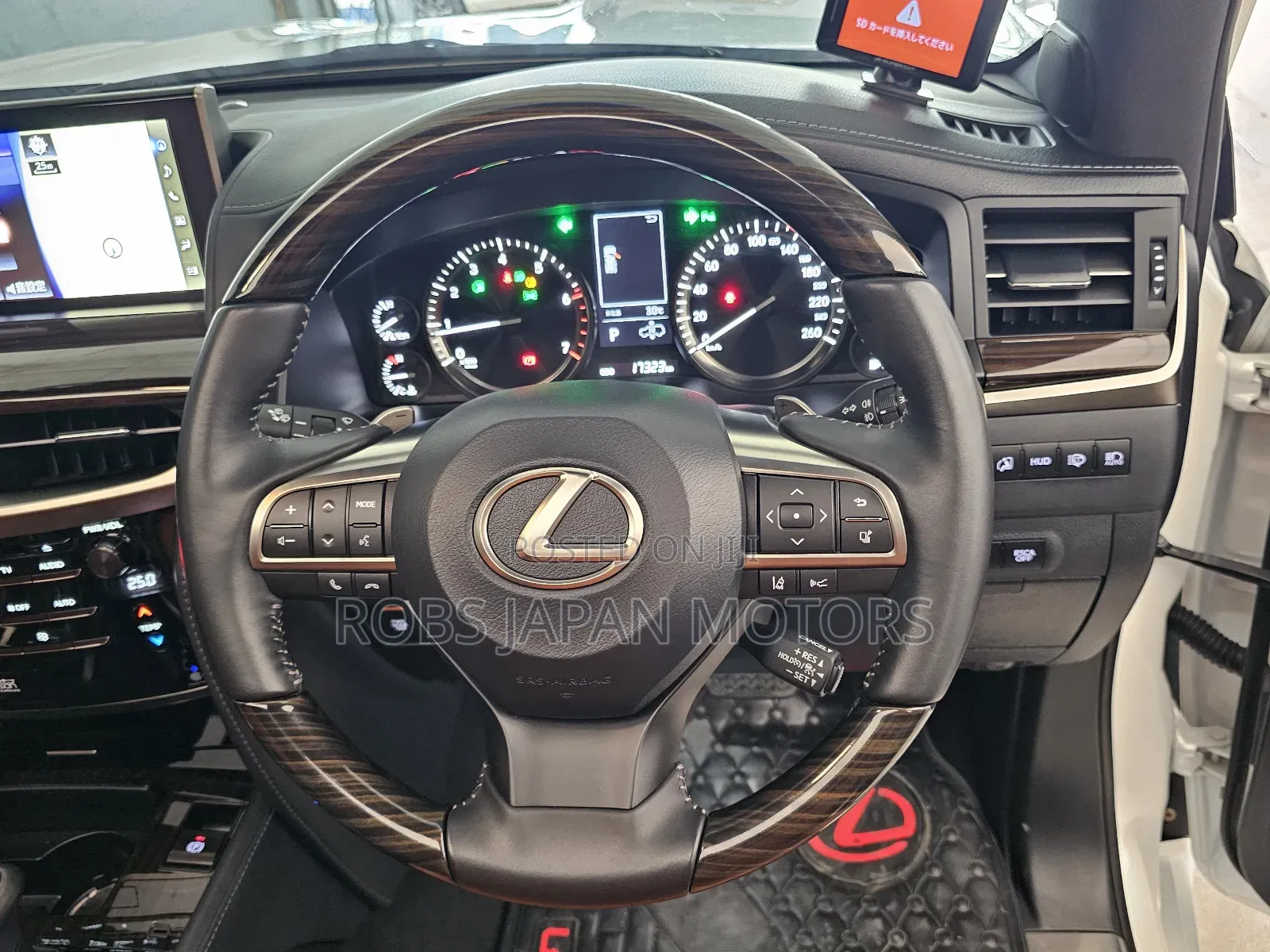 Lexus LX 570 AWD 2018 Pearl