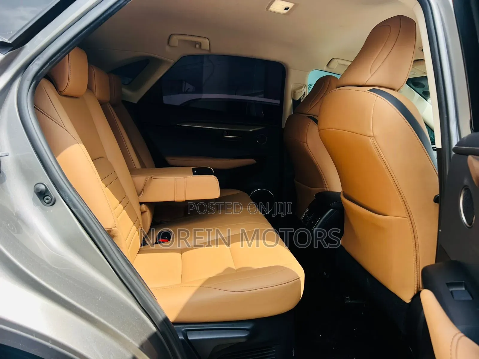 Lexus NX 2018 Gold