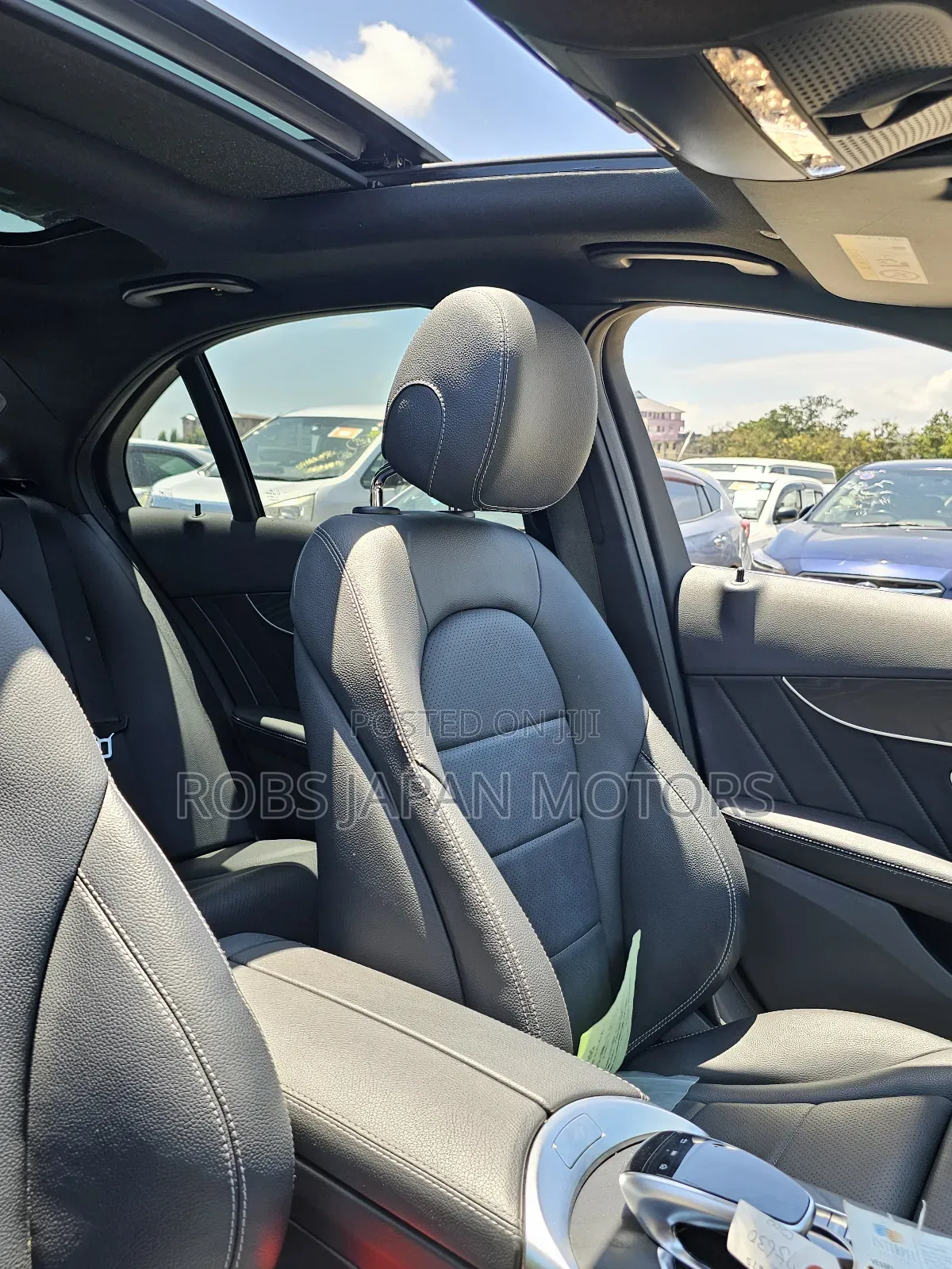Mercedes-Benz C200 2019 Red