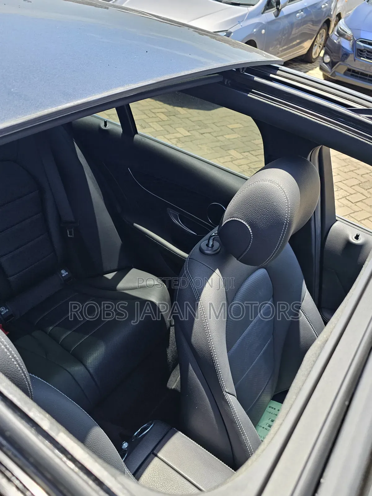 Mercedes-Benz C200 2019 Red