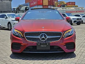 Mercedes-Benz E200 2018 Red