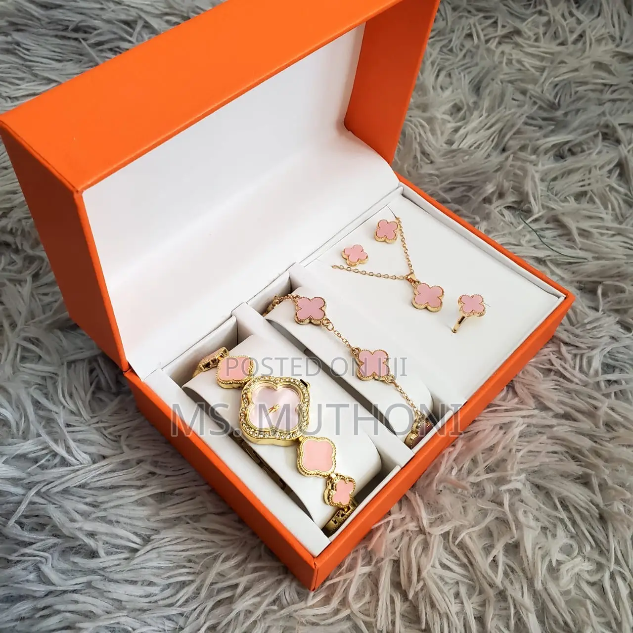 Elegant 6 in 4 Leaf Clover Ladies Gift Set*