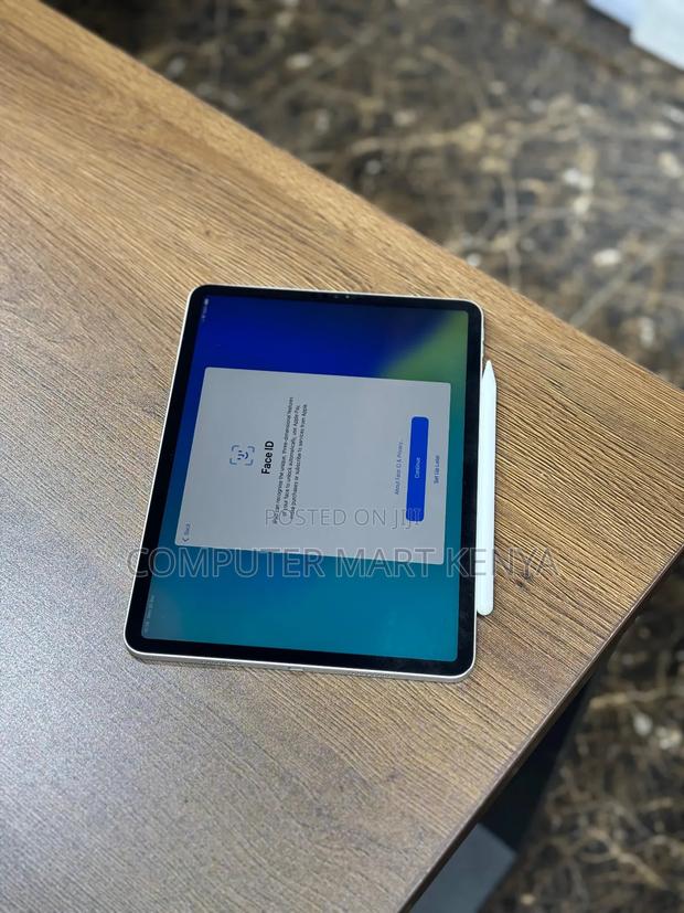 Apple iPad Pro 11 (2022) 256 GB Silver - thumbnail 4