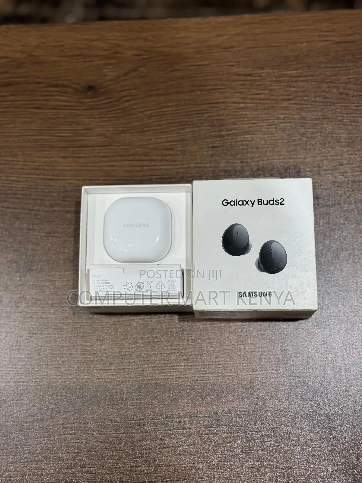 Brand New Sealed Samsung Galaxy Buds 2